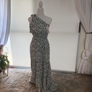 Prettygarden one shoulder flower dress Amazon choice it’s beautiful 🤩